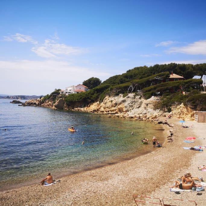 T 2 A 5 Mn A Pied De La Mer Sanary-sur-Mer Exterior photo